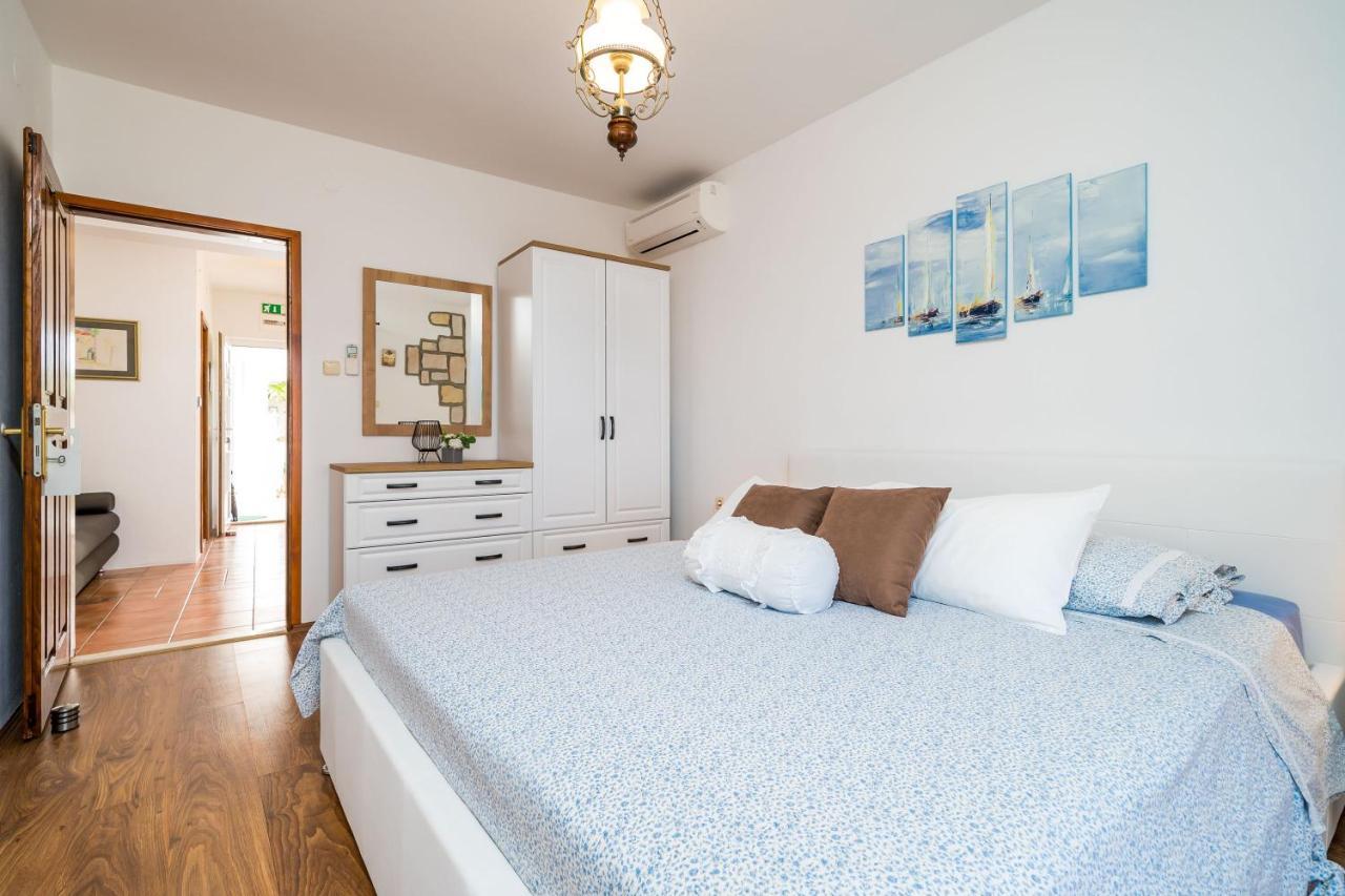 Orsetta Apartments Dubrovnik Bagian luar foto