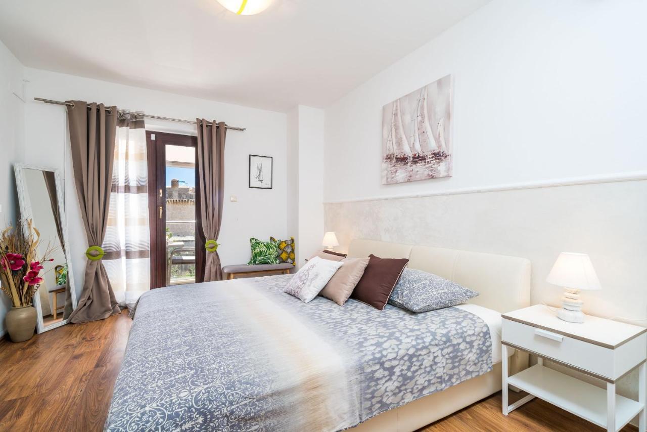 Orsetta Apartments Dubrovnik Bagian luar foto