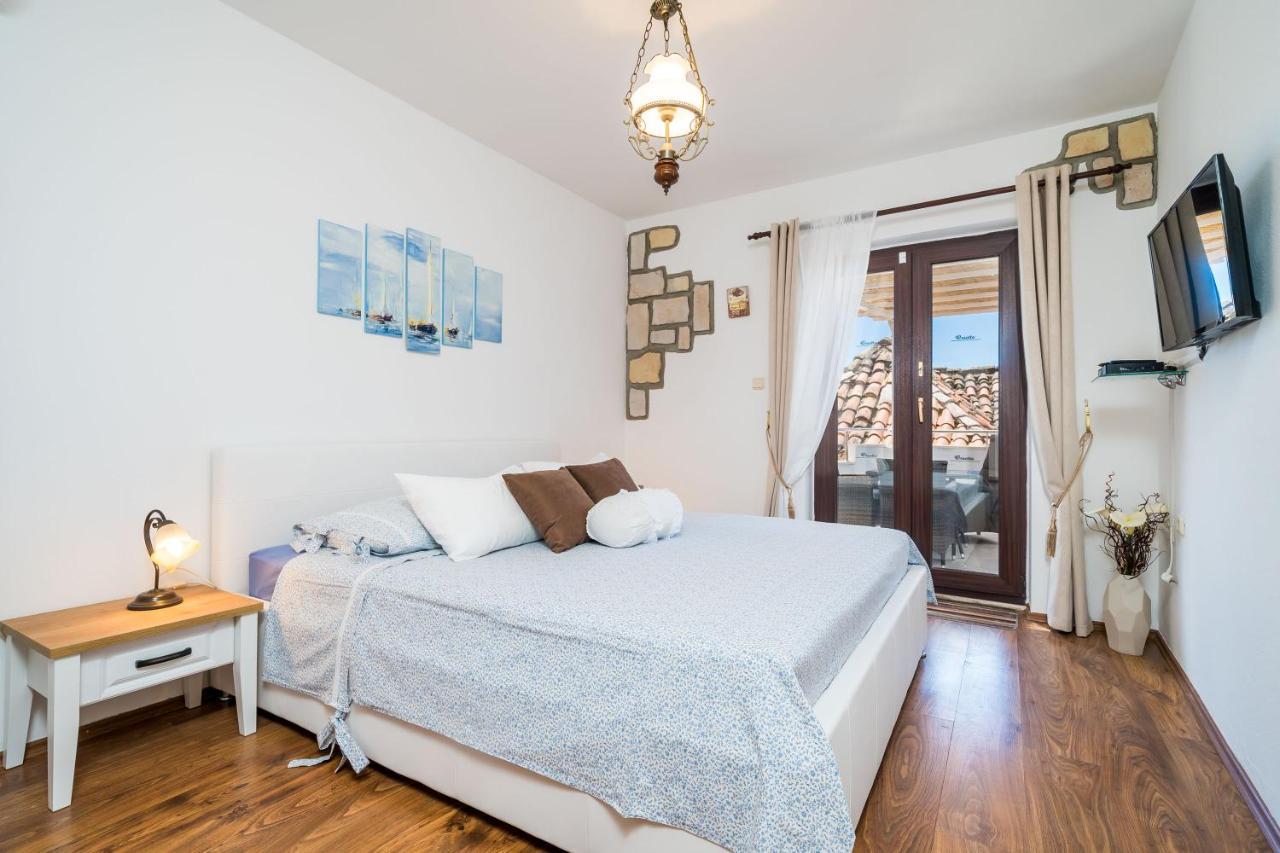 Orsetta Apartments Dubrovnik Bagian luar foto